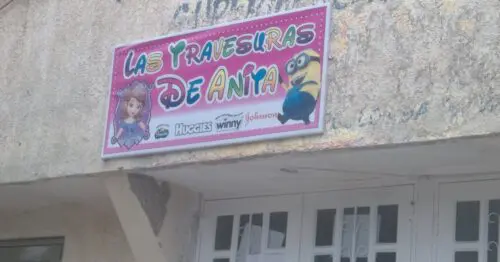 LAS TRAVESURAS DE ANITA CALLE 48A 77V 26 SUR LAS TRAVESURAS DE ANITA CALLE 48A 77V 26 SUR